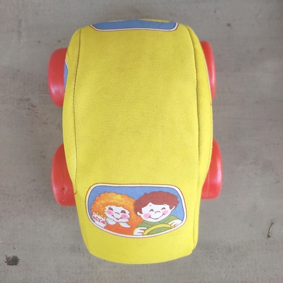 Vintage 1982 American Greetings Baby's First Car Yellow Softtouch Plastic Wheels - Picture 5 of 10